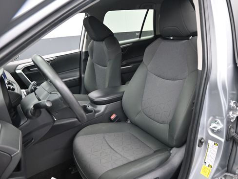 Certified 2024 Toyota RAV4 XLE image 17