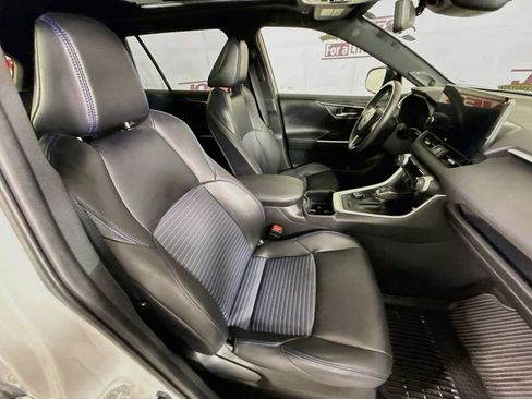 Certified 2023 Toyota RAV4 XSE AWD/4WD image 32