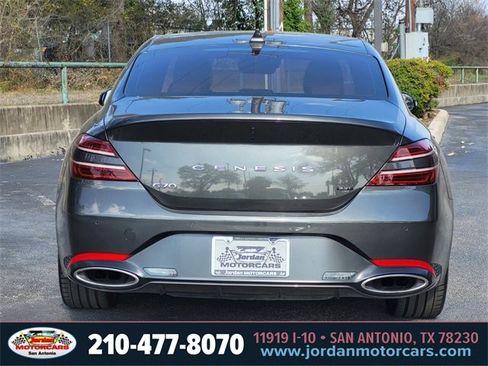 Used 2022 Genesis G70 3.3T image 4