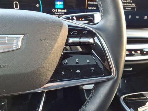 Certified 2024 Cadillac Lyriq Luxury image 35