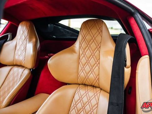 Used 2012 Lexus LFA RWD image 26