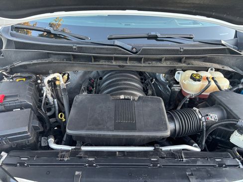 Used 2021 Cadillac Escalade ESV Sport image 17