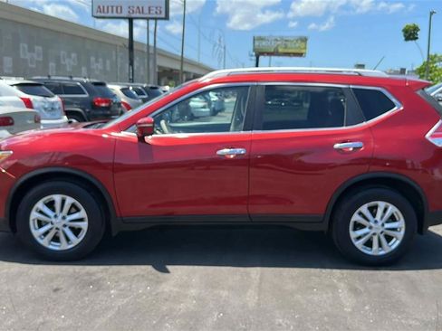 Used 2015 Nissan Rogue SV FWD image 13