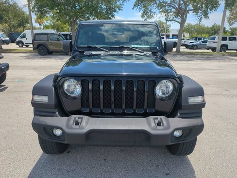 Used 2021 Jeep Wrangler Sport AWD/4WD image 4