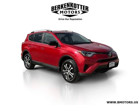 Used 2017 Toyota RAV4 LE w/ All Weather Liner Package AWD/4WD image 1