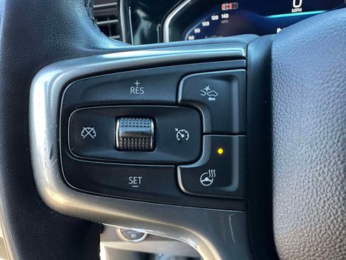 Used 2024 Chevrolet Silverado 2500 LT w/ Convenience Package image 17