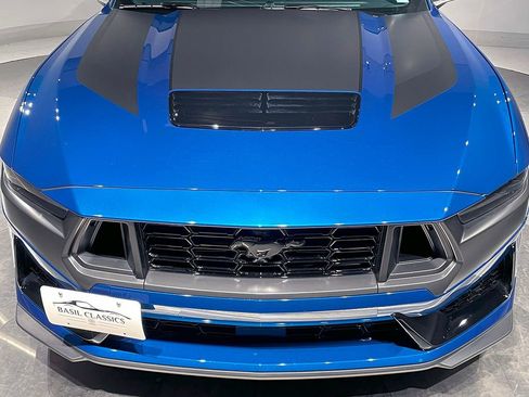 Used 2024 Ford Mustang Dark Horse image 4