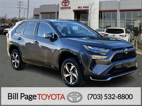 New 2025 Toyota RAV4 SE image 1