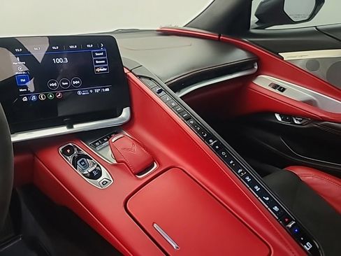 Used 2023 Chevrolet Corvette Stingray Premium Cpe w/ Z51 Performance Package RWD image 40