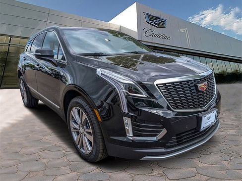 New 2025 Cadillac XT5 Premium Luxury image 6