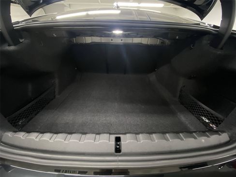 Used 2021 BMW 430i Coupe w/ Convenience Package RWD image 25
