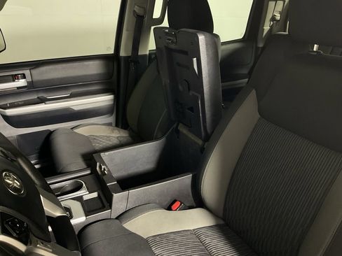Used 2015 Toyota Tundra SR5 w/ TRD Off Road Package AWD/4WD image 28
