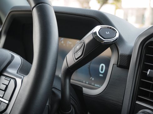 Used 2024 Ford F150 XLT image 26