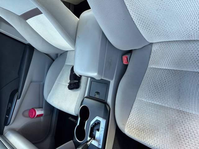 Used 2012 Toyota Camry LE FWD image 2
