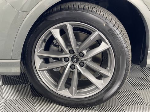 New 2025 Audi Q3 2.0T Premium image 7