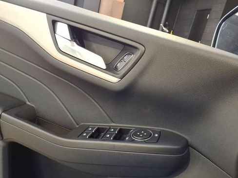 Used 2021 Ford Escape SEL FWD image 28