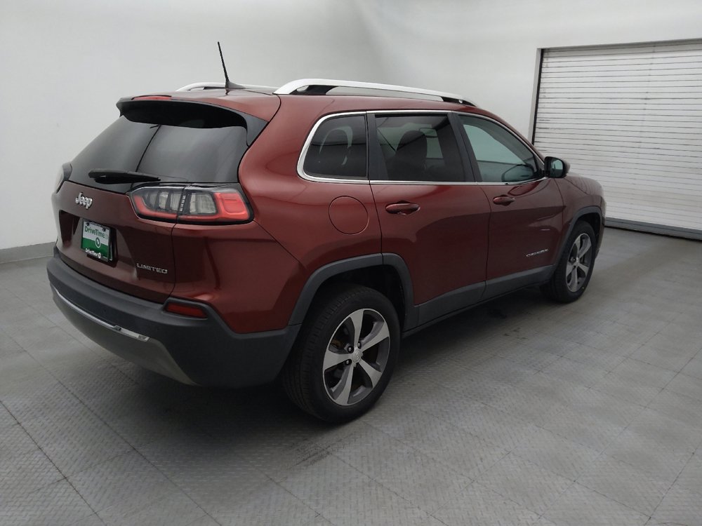 Used 2019 Jeep Cherokee Limited FWD image 9