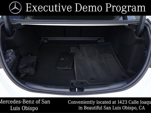 Used 2025 Mercedes-Benz C 300 Sedan image 8