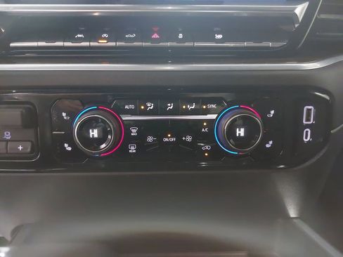 Used 2022 Chevrolet Silverado 1500 RST w/ Protection Package image 20