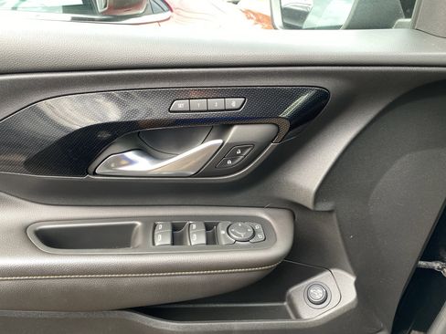 Used 2022 GMC Terrain AT4 image 15