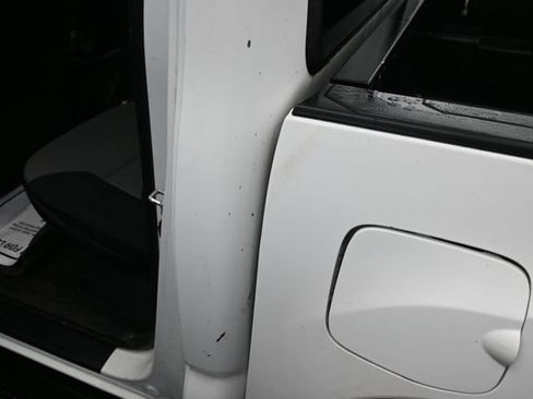 Used 2023 Toyota Tacoma TRD Off-Road AWD/4WD image 18