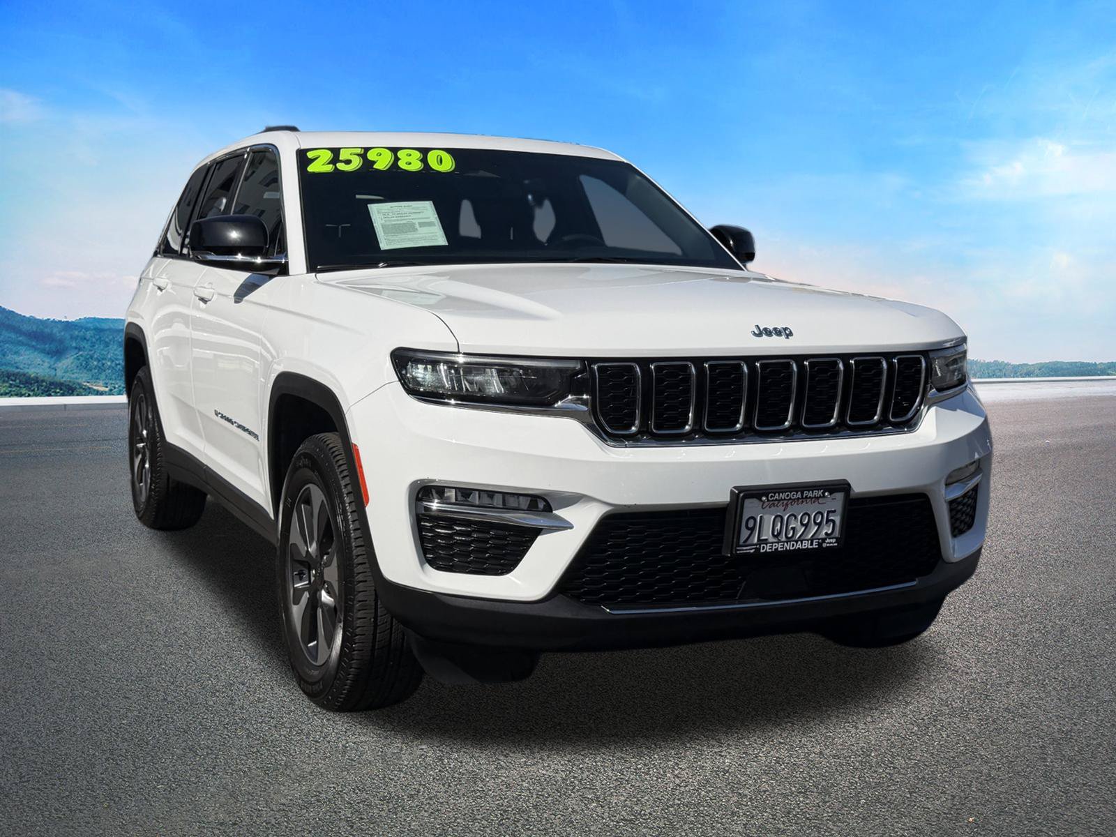 Certified 2024 Jeep Grand Cherokee Limited 4xe AWD/4WD image 2