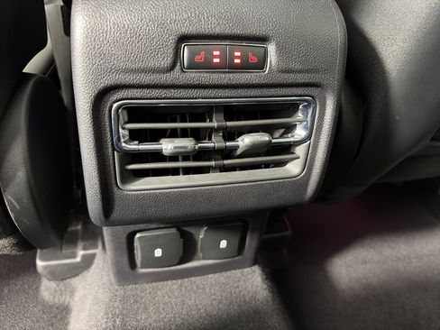 Used 2023 Lincoln Corsair Reserve w/ Equipment Group 202A image 20