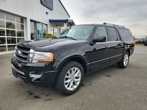 Used 2017 Ford Expedition EL Limited w/ Equipment Group 301A AWD/4WD image 6