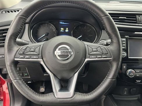 Used 2017 Nissan Rogue SL AWD/4WD image 15
