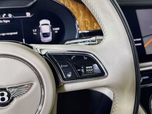 Used 2023 Bentley Continental GT V8 AWD/4WD image 24