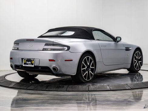 Used 2009 Aston Martin V8 Vantage Convertible image 20