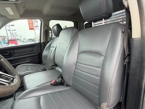 Used 2018 RAM 3500 Tradesman w/ Chrome Appearance Group image 9
