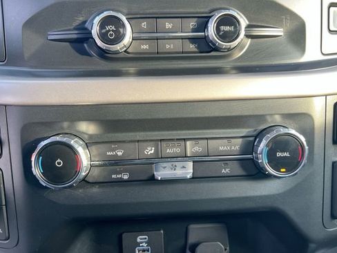 Used 2022 Ford F150 XLT w/ Equipment Group 301A Mid image 18