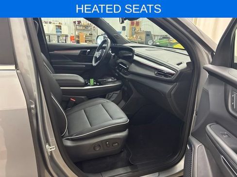 Used 2026 Buick Enclave Preferred FWD image 13