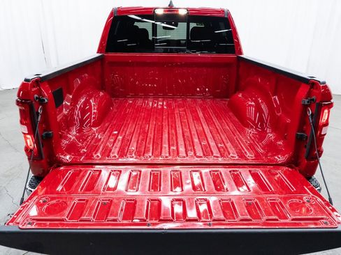 Used 2025 RAM 1500 Big Horn image 8