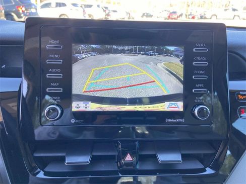 Used 2024 Toyota Camry SE image 21