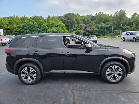 Used 2023 Nissan Rogue SV AWD/4WD image 12