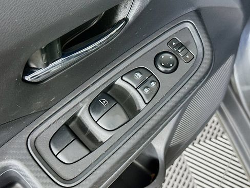 Certified 2025 Nissan Versa SV w/ Electronics Package FWD image 23
