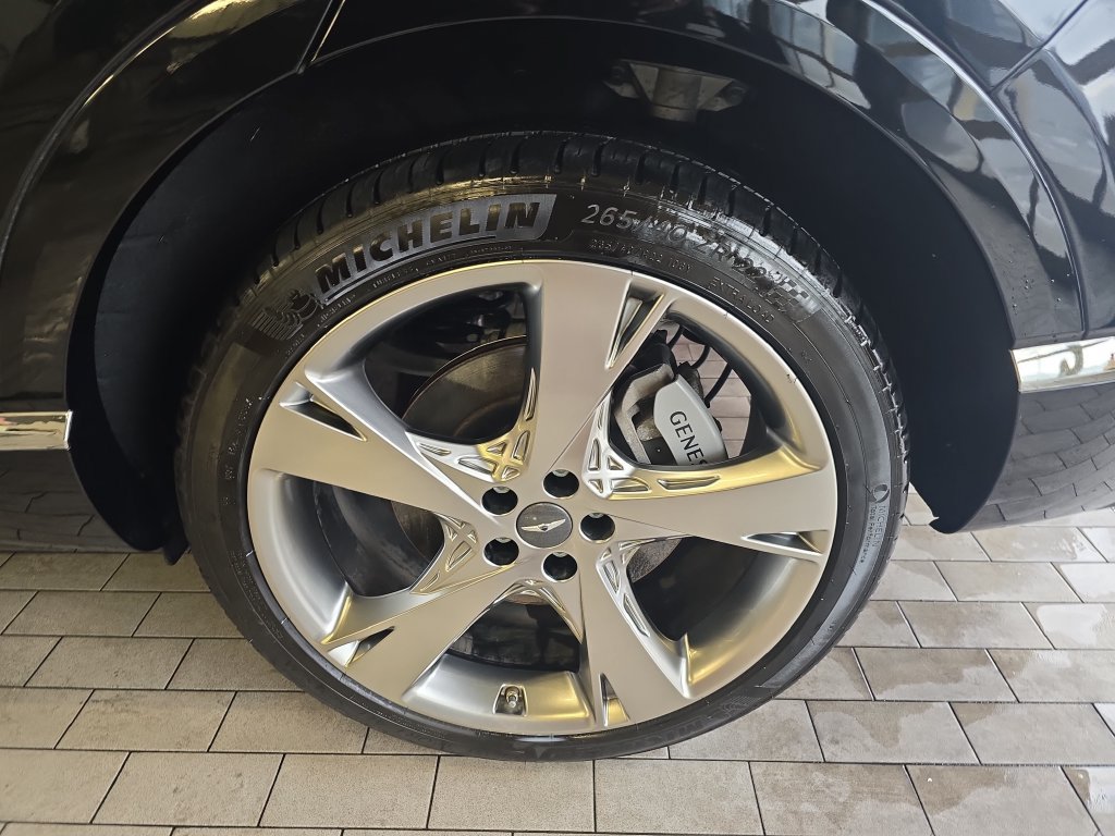 Used 2024 Genesis GV80 3.5T w/ Prestige Package AWD/4WD image 36