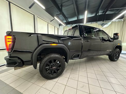 Certified 2026 GMC Sierra 2500 AT4 AWD/4WD image 3