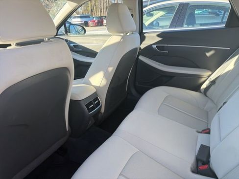 Used 2024 Hyundai Sonata SEL image 8