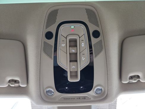 Used 2023 Audi Q5 2.0T Premium w/ Convenience Package image 31