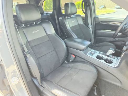 Used 2021 Jeep Grand Cherokee SRT AWD/4WD image 19