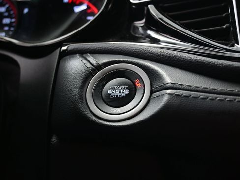 Used 2022 Dodge Durango SXT image 24