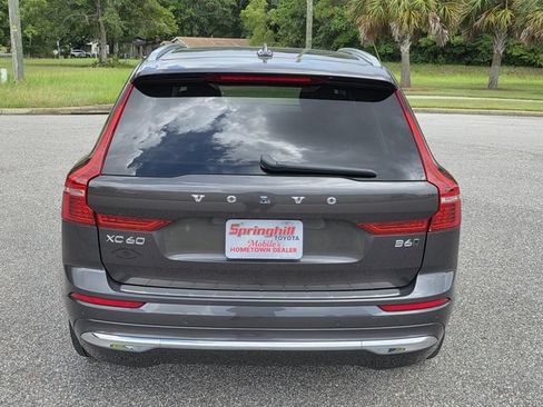 Used 2022 Volvo XC60 B6 Inscription w/ Advanced Package AWD/4WD image 3