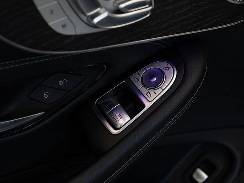 Used 2021 Mercedes-Benz C 300 Coupe image 15