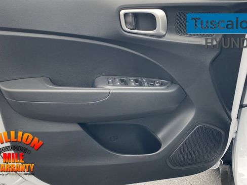 New 2026 Hyundai Venue SE image 13