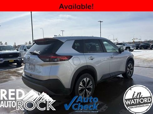 Used 2023 Nissan Rogue SV image 6