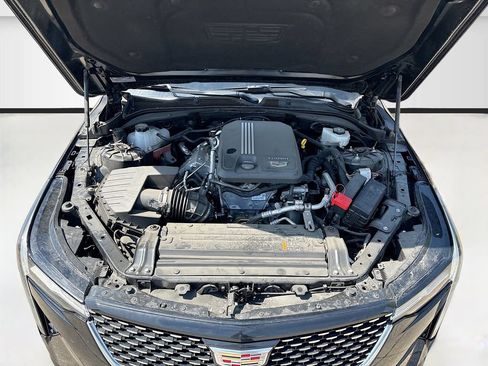 Used 2025 Cadillac CT4 Luxury w/ Sun And Sound Package RWD image 32