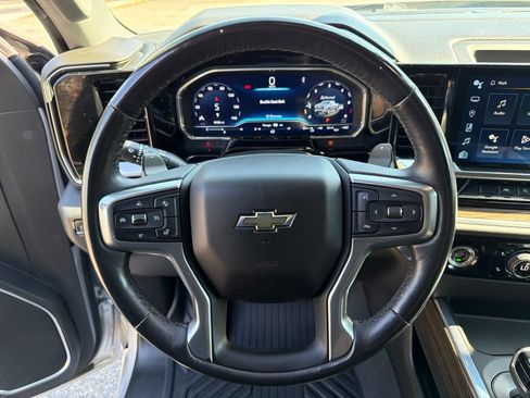 Used 2022 Chevrolet Silverado 1500 RST AWD/4WD image 18